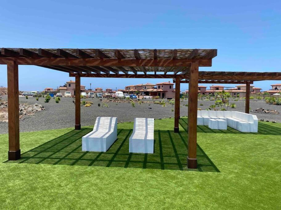 Ocean Home - No Stress Holidays ラハレス エクステリア 写真